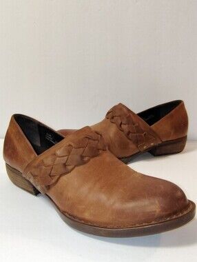 Born Hensley Weathered Leather Slip-On Block Heel Booties Western Braided Clogs